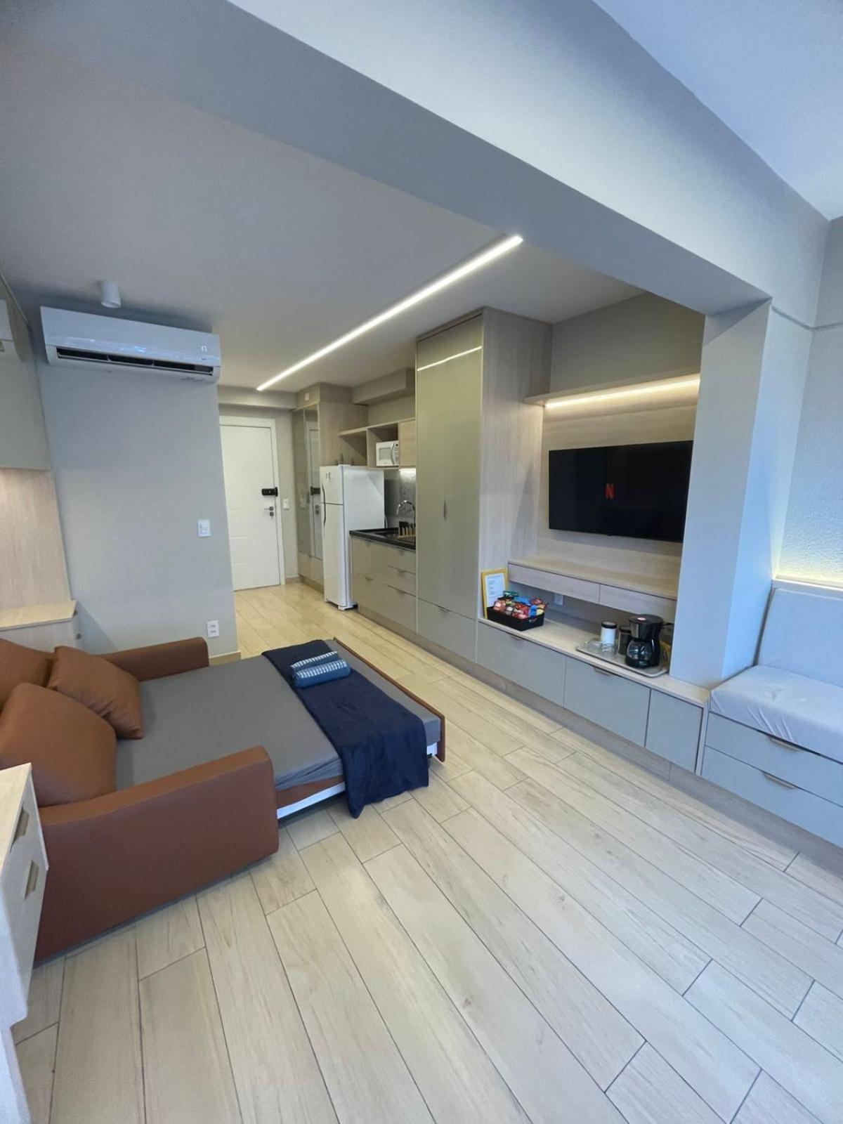 Apartment Shopping Tucuruvi 1006 *